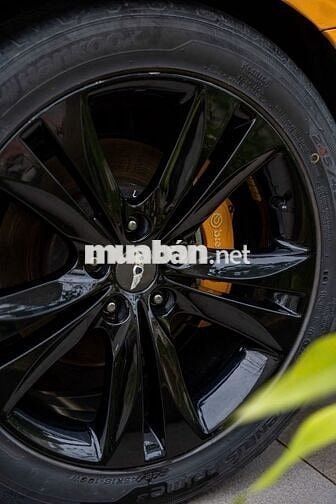 Hyundai Genesis 2.0T 2011 Vàng
