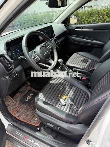 KIA SONET PREMIUM 2023 Trắng 29000 km rất đẹp