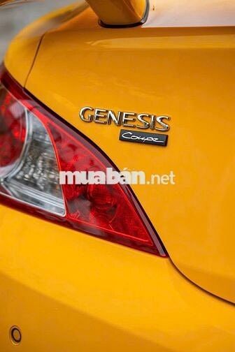 Hyundai Genesis 2.0T 2011 Vàng