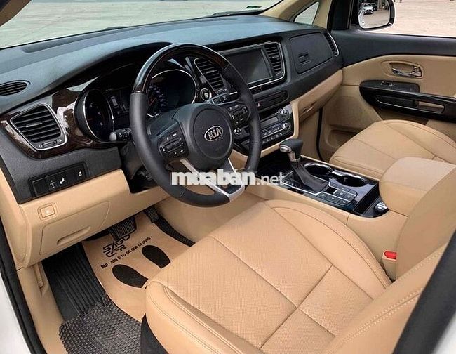 Sedona 2020 dầu cao cấp hỗ trợ góp