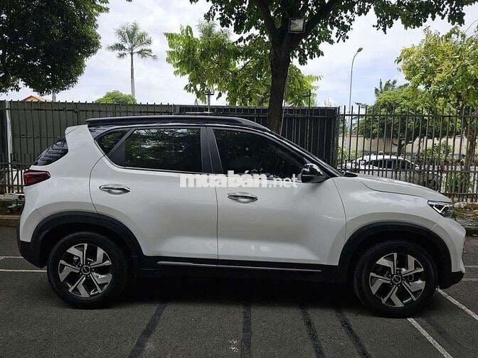 Kia Sonet Premium 2023 Trắng 32.000 km