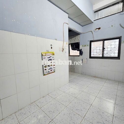 Cho thuê nhà Dương Vân Nga - 5 tầng 3pn4wc, chỉ 8tr/tháng