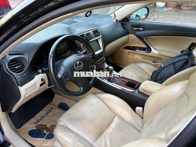 Lexus IS 250 Đen 73.000 km Nhập khẩu