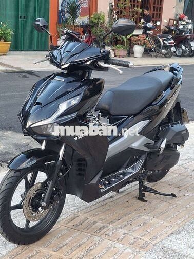 Honda Air Blade 2024 Đen bóng 125cc