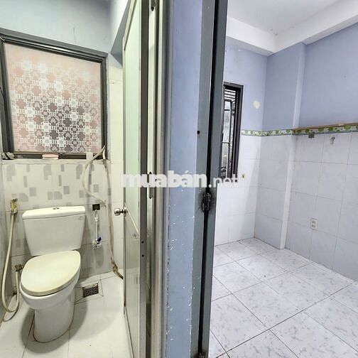 Cho thuê nhà Dương Vân Nga - 5 tầng 3pn4wc, chỉ 8tr/tháng