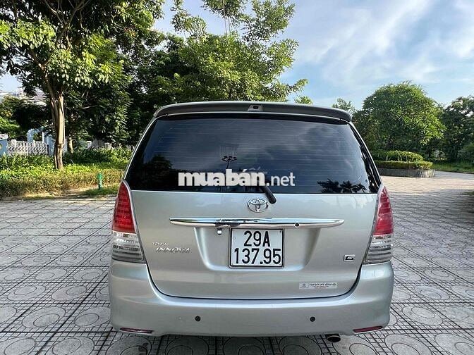 Nhà bán Toyota Innova G 2011 xe nguyên bản