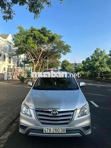 Toyota Innova E 2014 Bạc 7 chỗ