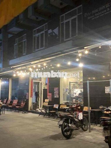 Tuyển dụng Nhân viên phục vụ quán Coffee