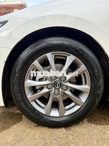 Mazda Mazda 3 Sport 2021 Trắng 40187 km