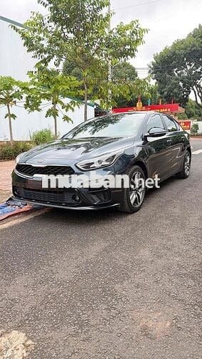 Kia Cerato Premium 2.0 2020 Xám Tự động