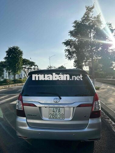 Toyota Innova E 2014 Bạc 7 chỗ