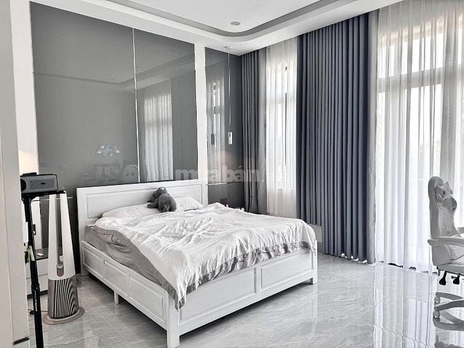 Chính chủ cắt lỗ 200tr bán nhà 2tầng-1tum(5x16m)gần Bến Xe Q8.Sổ riêng