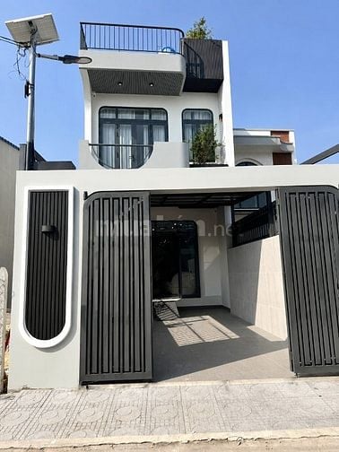 Chính chủ cắt lỗ 200tr bán nhà 2tầng-1tum(5x16m)gần Bến Xe Q8.Sổ riêng
