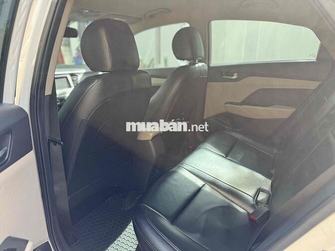 Hyundai Accent 1.4AT 2019 Trắng Tự động