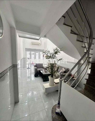 CHO THUÊ NHÀ NGUYÊN CĂN NGAY ĐẠI HỌC CÔNG THƯƠNG- LÊ TRỌNG TẤN