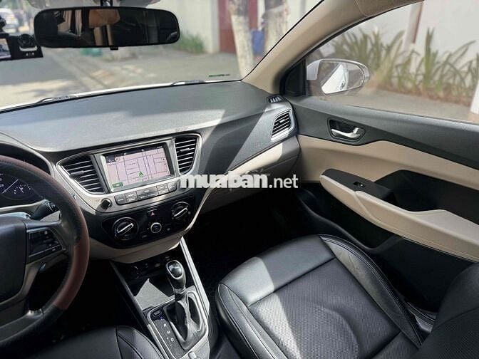 Hyundai Accent 1.4AT 2019 Trắng Tự động