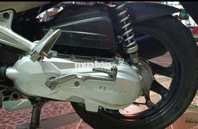 Honda Air Blade Thể thao Vàng đồng