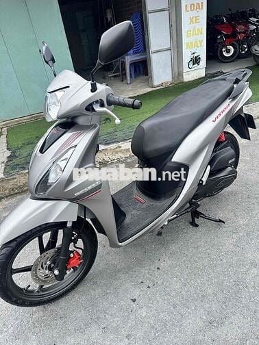Honda Vision bánh lớn đăng ký 34 ngày odo 530km