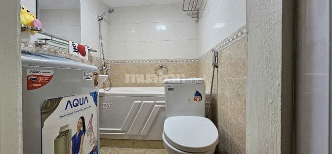 Cho thuê nhà ngõ 189 phố Thanh Nhàn, ô tô đỗ cửa 