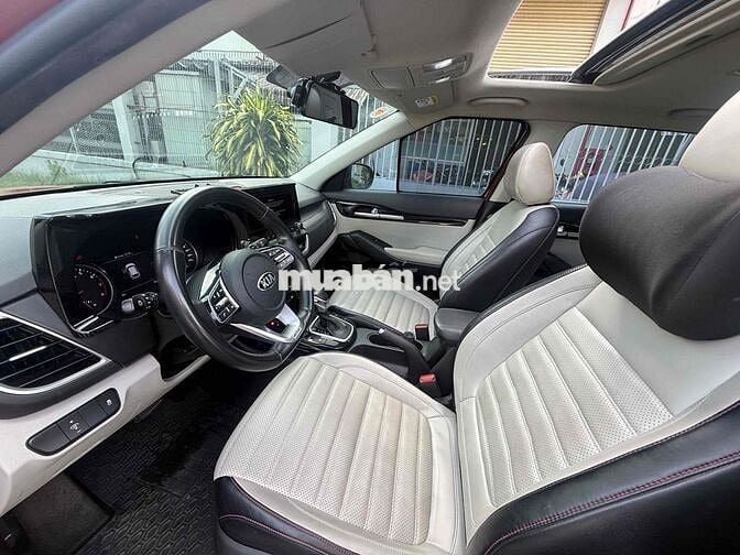 KIA Seltos 2021 1.4 Turbo Premium Cam 66000 km