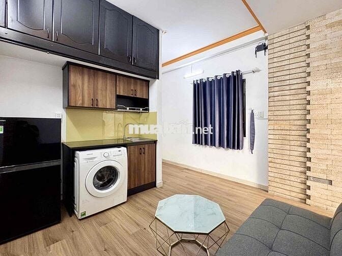 🕊️Căn Hộ BAN CÔNG 1PN 1PK Full Nội Thất Cao Cấp Ngay CV Hoàng Văn Thụ