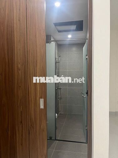 CHO THUÊ CĂN HỘ 2PN2WC MỚI CHƯA Ở ĐƯỜNG CMT8  VIEW SÔNG THOÁNG MÁT