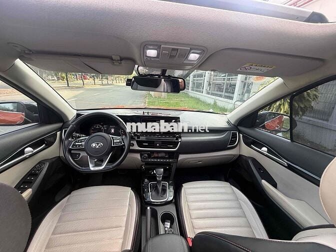 KIA Seltos 2021 1.4 Turbo Premium Cam 66000 km