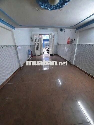 Mặt Tiền Xóm Đất, Quận 11, 1 Trệt 1 Lửng, 2 Lầu, 200m2, 6PN