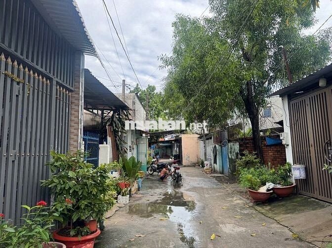 Bán nhà Trảng Dài gần cây xăng Đức Hưng 