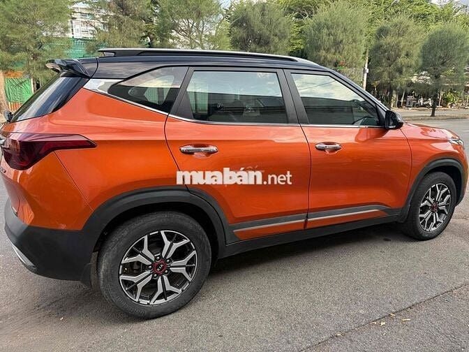 KIA Seltos 2021 1.4 Turbo Premium Cam 66000 km
