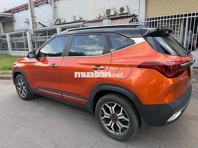 KIA Seltos 2021 1.4 Turbo Premium Cam 66000 km