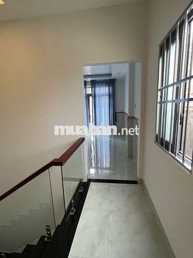 Nhà 4PN Lê Văn Chí - Linh Trung, Thủ Đức 