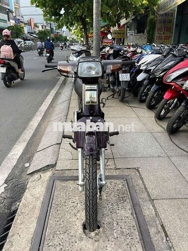Honda Dream Thái Đỏ mận đã sử dụng