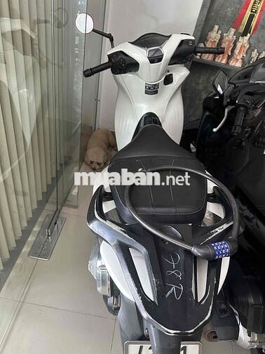 Honda SH 125i CBS 2022 Trắng
