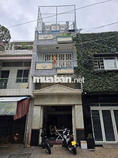 Mặt Tiền Xóm Đất, Quận 11, 1 Trệt 1 Lửng, 2 Lầu, 200m2, 6PN