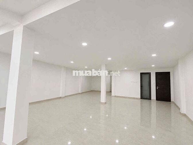 MẶT TIỀN NGÔ GIA TỰ Q10 NHẬN DIỆN THƯƠNG HIỆU CỰC TỐT – NỞ HẬU 12M