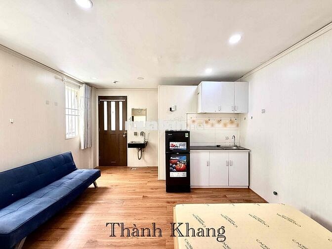 Cho Thuê Căn Hộ 2 Cửa Sổ Full NT Thang Máy Rộng 25m2 Ngay ĐH Bách Khoa