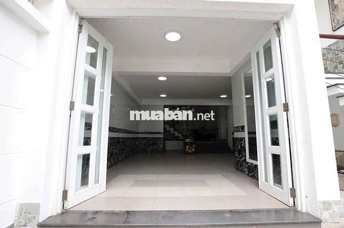 Cho thuê nguyên căn rộng rãi, hầm xe, 5pn 5wc, Lê Đức Thọ P6 Gò vấp