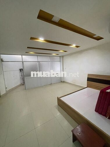 CHÍNH CHỦ CHO THUÊ PHÒNG ĐẸP 30m2 NGAY ĐẠI HỌC UEF 6.8TR/THÁNG