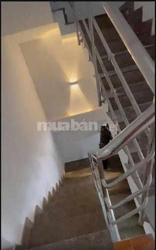 Bán nhà mặt tiền đường Dương Quảng Hàm- Gò Vấp 87m2 3T