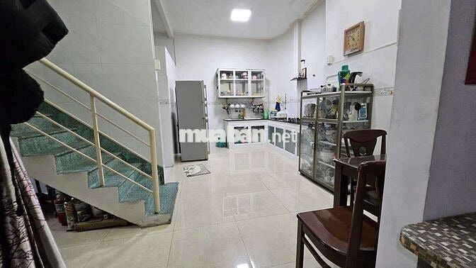 Nhà đẹp 4PN Cao Xuân Dục P12 Q8 - 67m² - SHR - Chỉ 5,379 tỷ