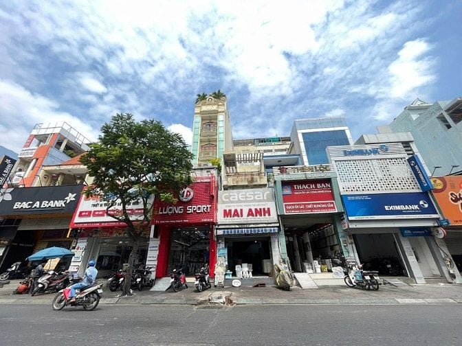 Giá đầu tư! 317tr/m2 Mặt tiền Trần Bình Trọng P.4 Q.5. DT: 4x21m. 27t