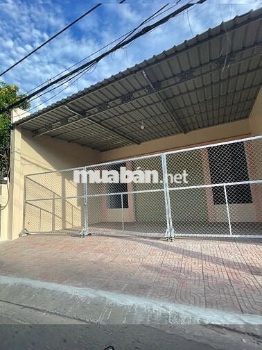 MBKD Nguyễn Thị Tú- KD sầm uất