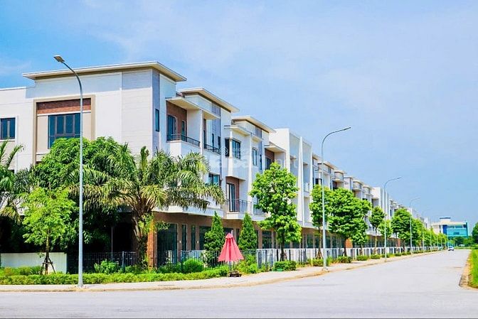 Chủ nhà cần tiền bán gấp,giá rẻ 