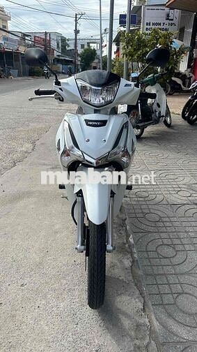Honda Future fi 2022 Trắng đen ( hỗ trợ góp )