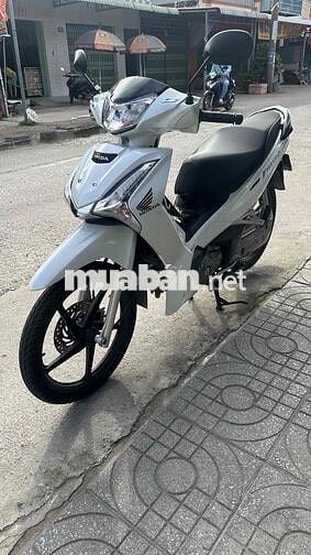 Honda Future fi 2022 Trắng đen ( hỗ trợ góp )