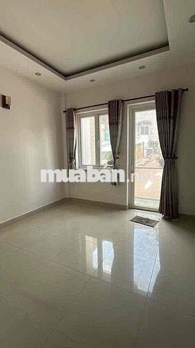 NC P11. tân bình 5pn 5wc - HXH - có sân thượng