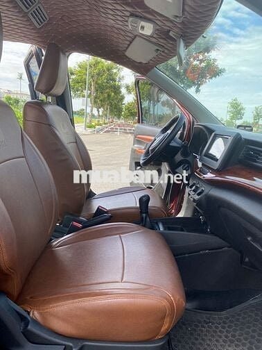 Suzuki Ertiga Hybrid 2023 Số sàn Đỏ rượu vang