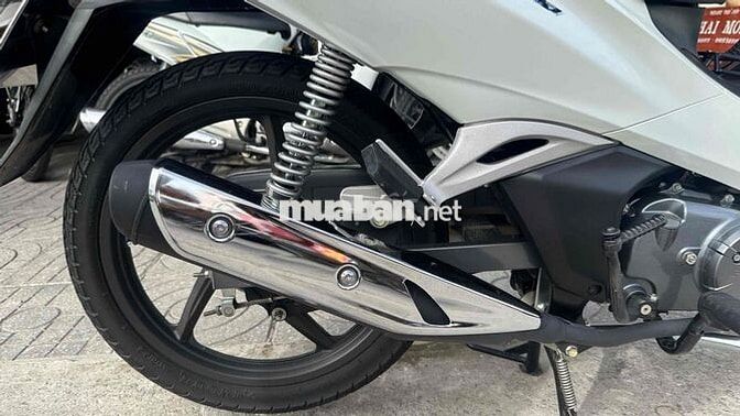 Honda Future fi 2022 Trắng đen ( hỗ trợ góp )