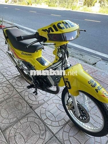 Suzuki Sport 2024 Vàng